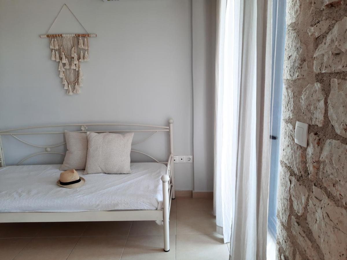 Noemie Studios Athánion Dış mekan fotoğraf